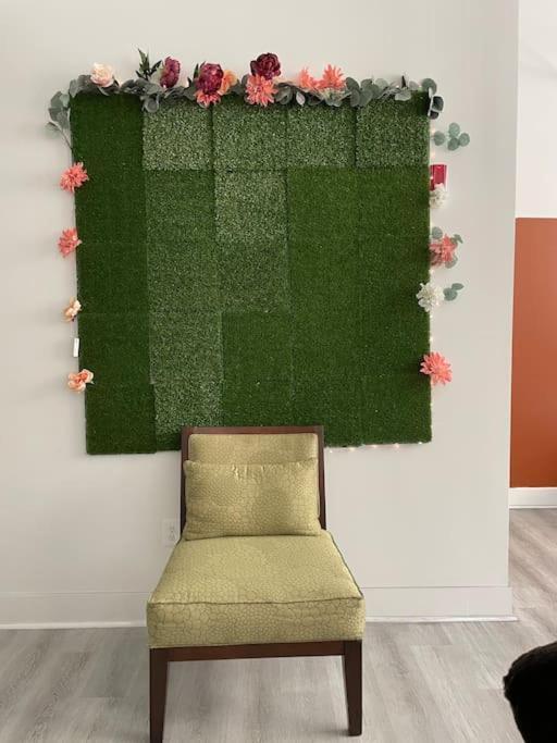 Cozy, High Rise, Large Studio Facing Downtown . Apartment Baltimore Bagian luar foto